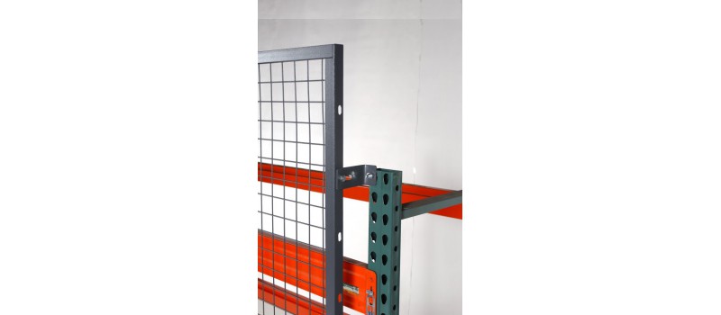 Benefits and Uses of WireCrafters Wire Mesh Pallet Rack Safety Backing